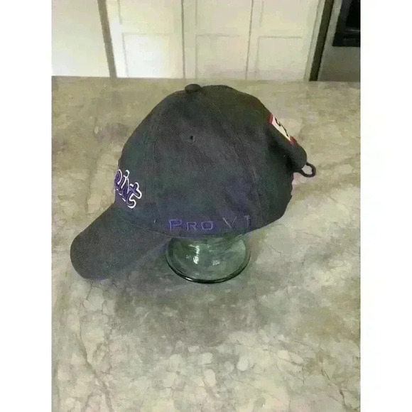 Titleist ProV1 FJ FootJoy Golf Pro Grey Hat Strapback Patch Adjustable Cap - Picture 2 of 6